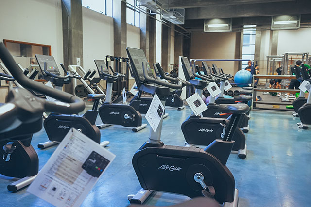 天白体育館内トレーニングルーム